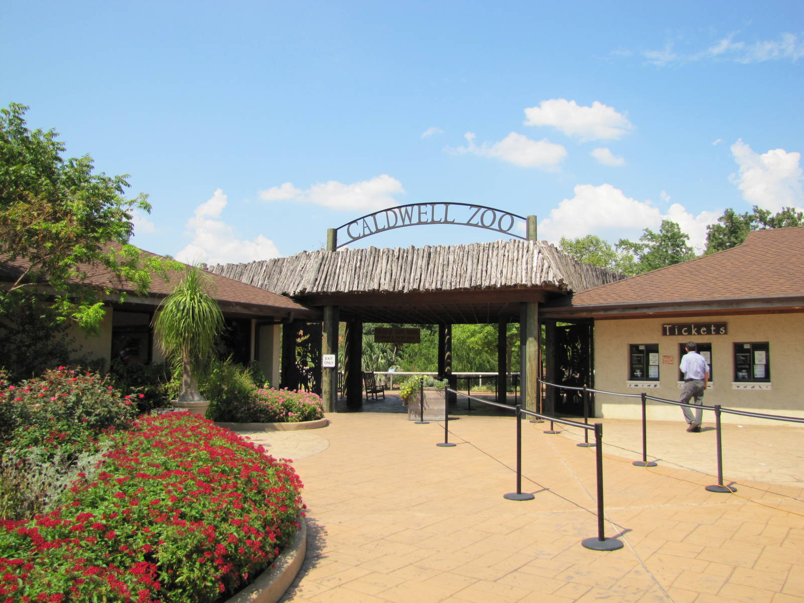 Caldwell Zoo 2010 - Entrance