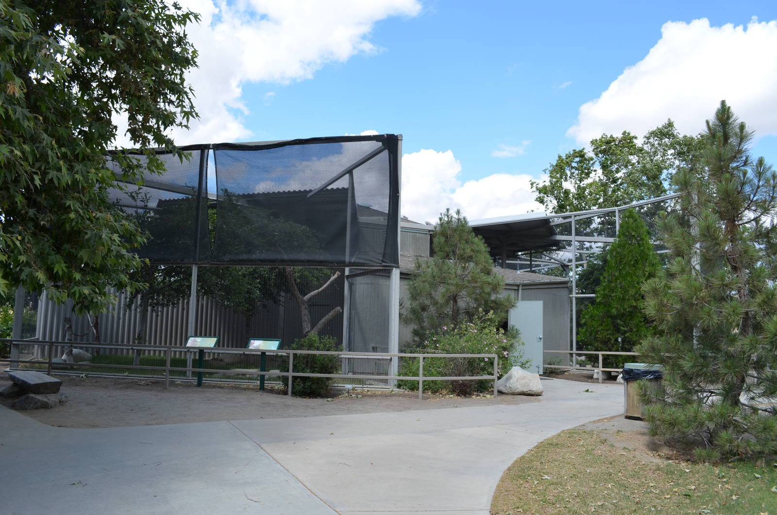 California Living Museum - Raptor Aviaries