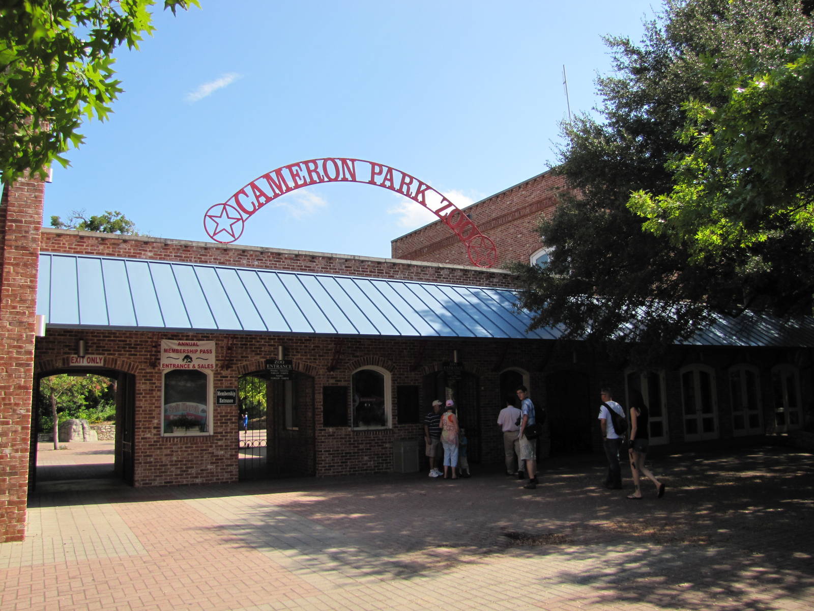Cameron Park Zoo 2010 - Entrance