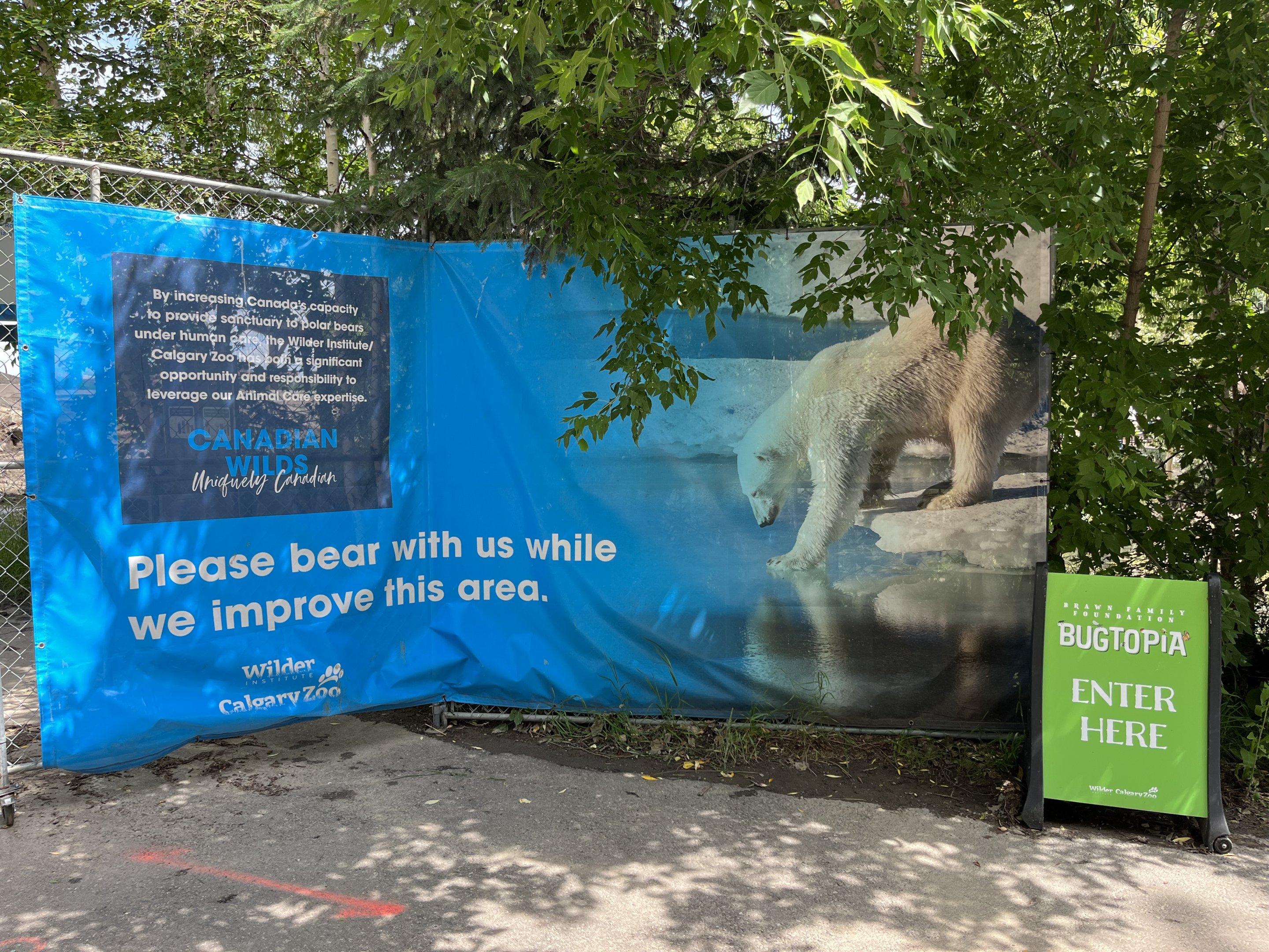 Canadian Wilds - polar bear sign