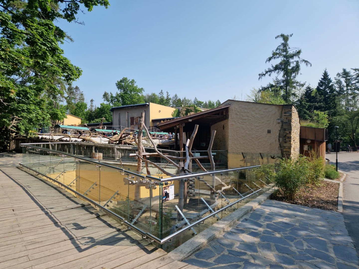 Cape Ratel outdoor, Kalahari pavilion