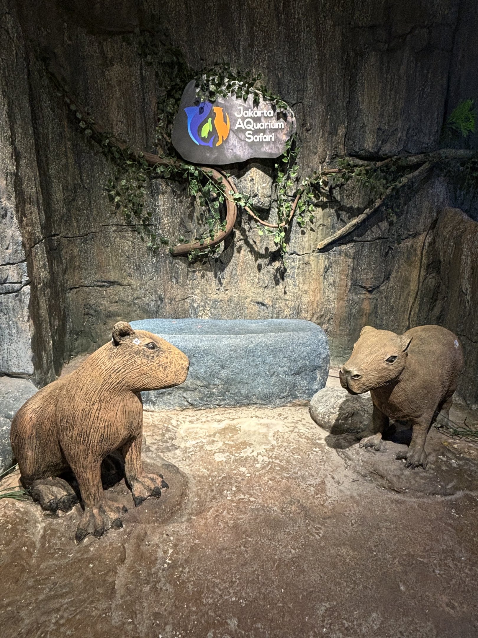 Capybara Statues