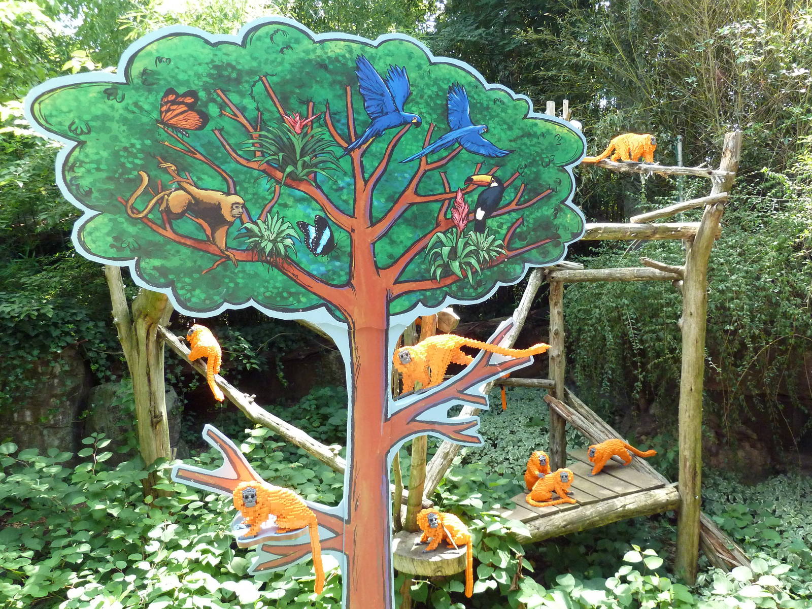 Carnivore Kingdom - LEGO Display - Golden Lion Tamarin Exhibit