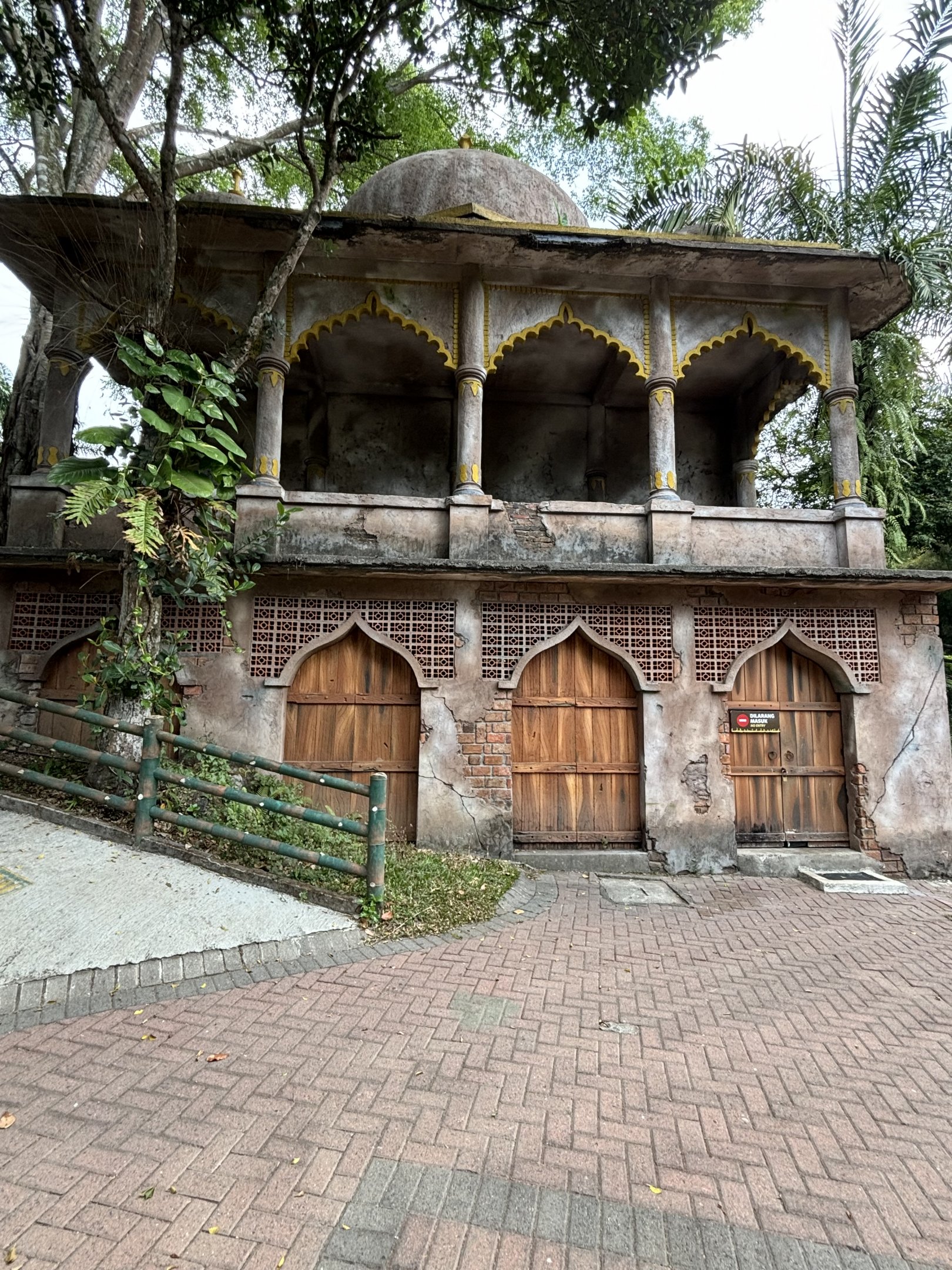 Carnivore Nightquarters