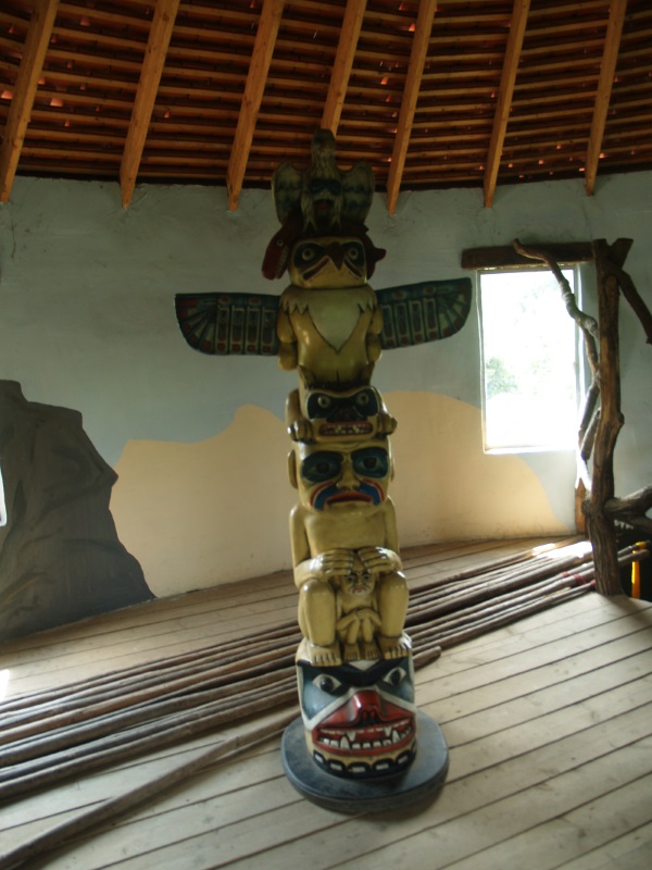 Casa Panthera attic (Photographed July 4th, 2009)