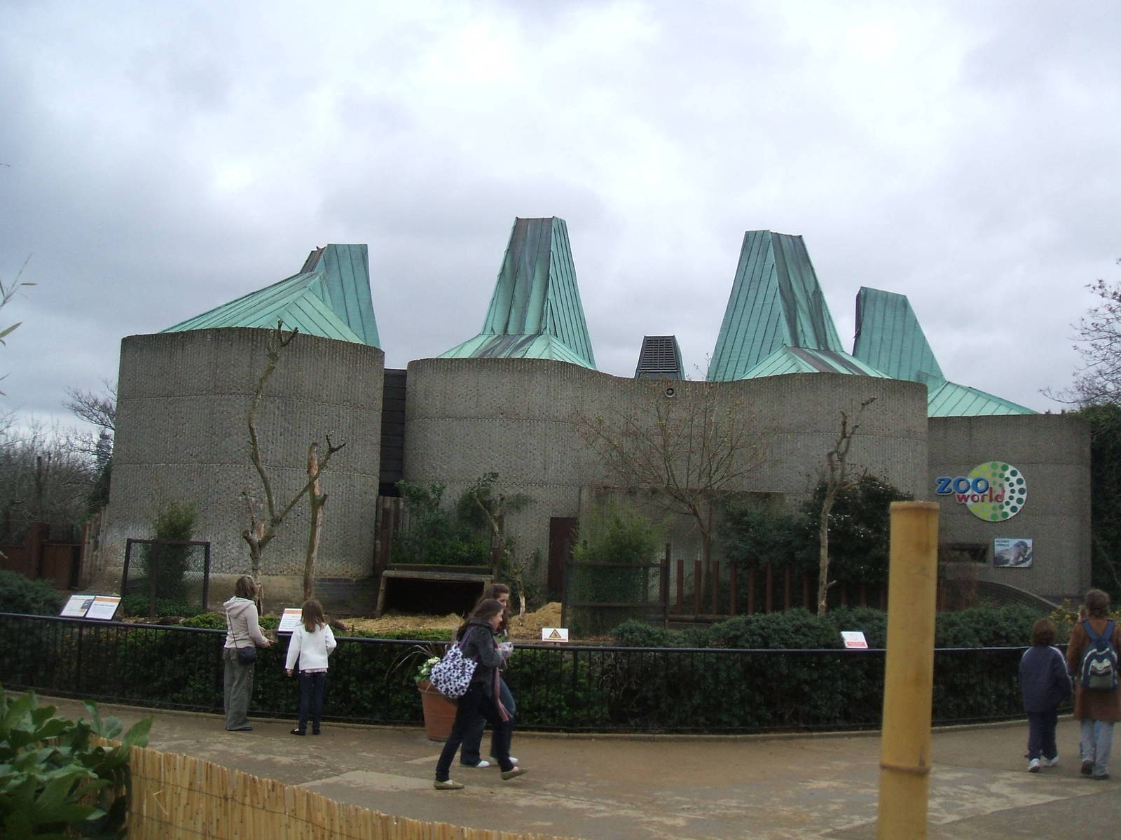 Casson Pavillion/Zoo World