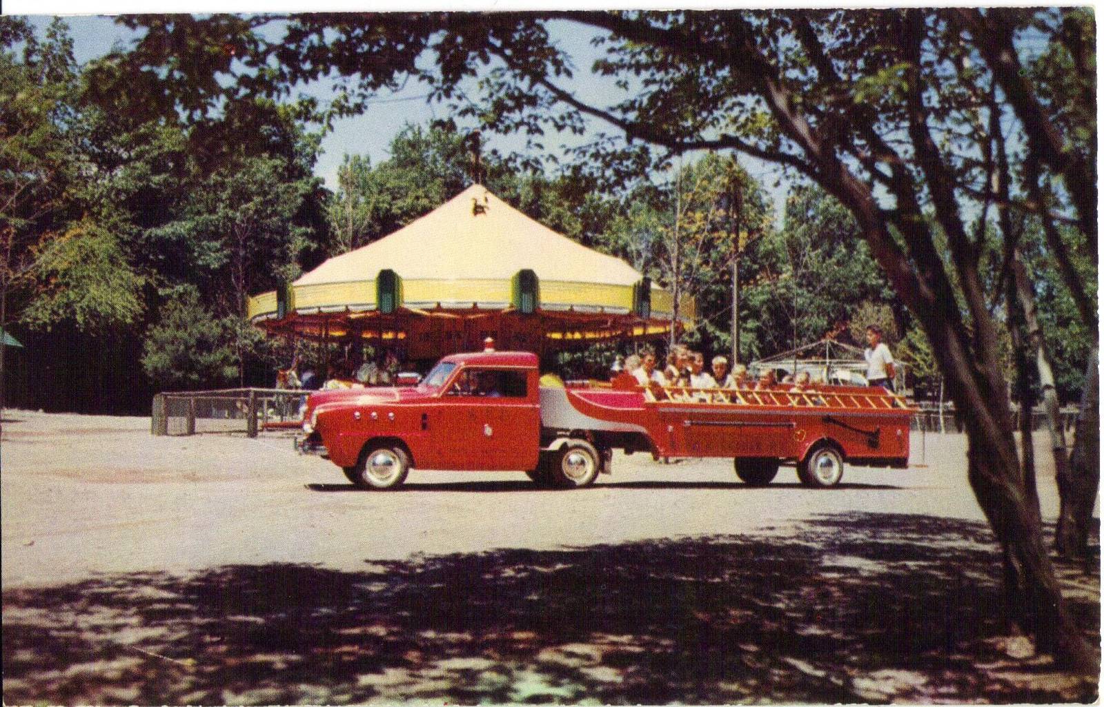 Catskill Game Farm Postcard