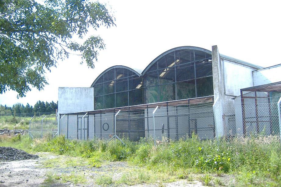 Causeway Safari Park, May 2007, Baboon cages.