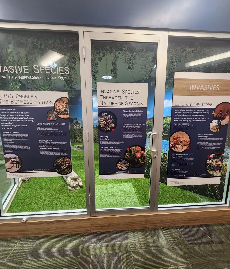 Center For Wildlife Education (GA) - Invasive species exhibit signage