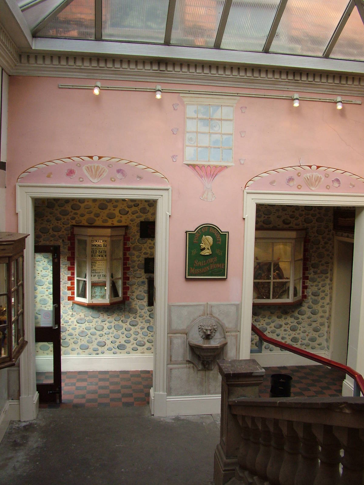 Central area at Matlock Bath Aquarium 14/02/10