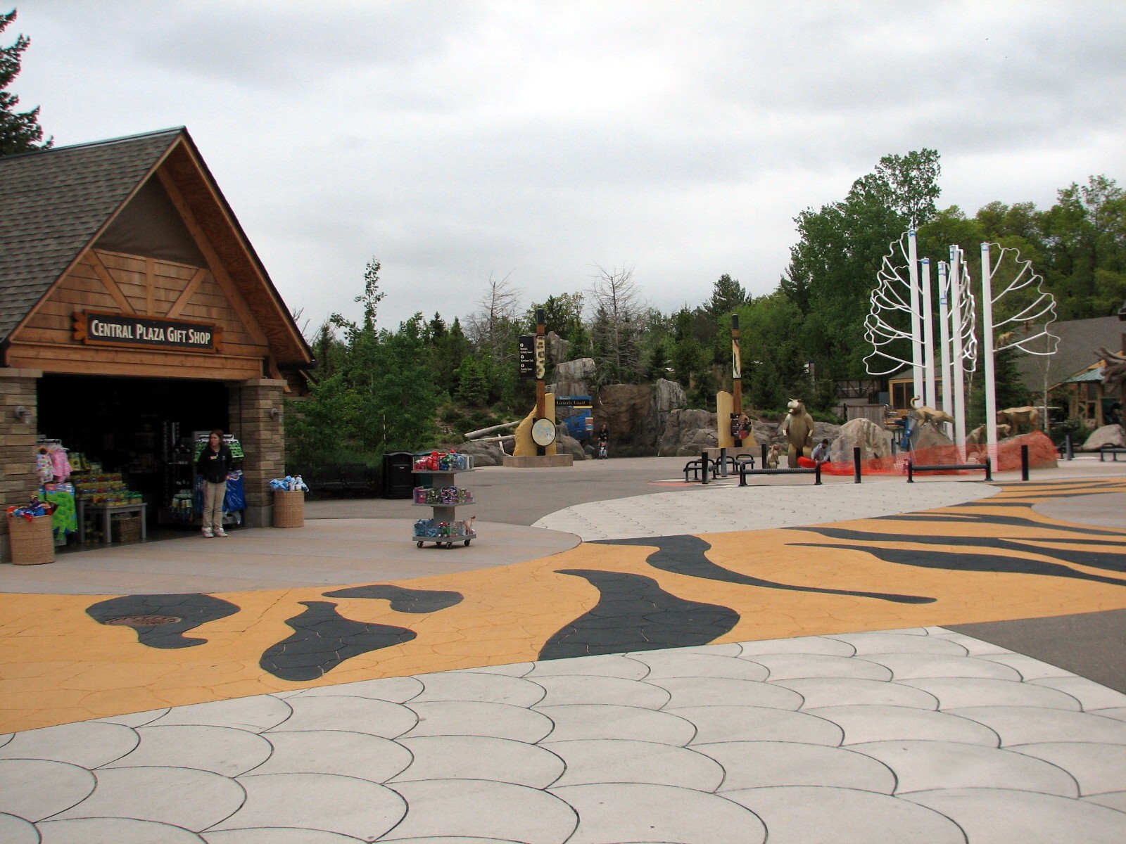 Central Plaza - Gift Shop