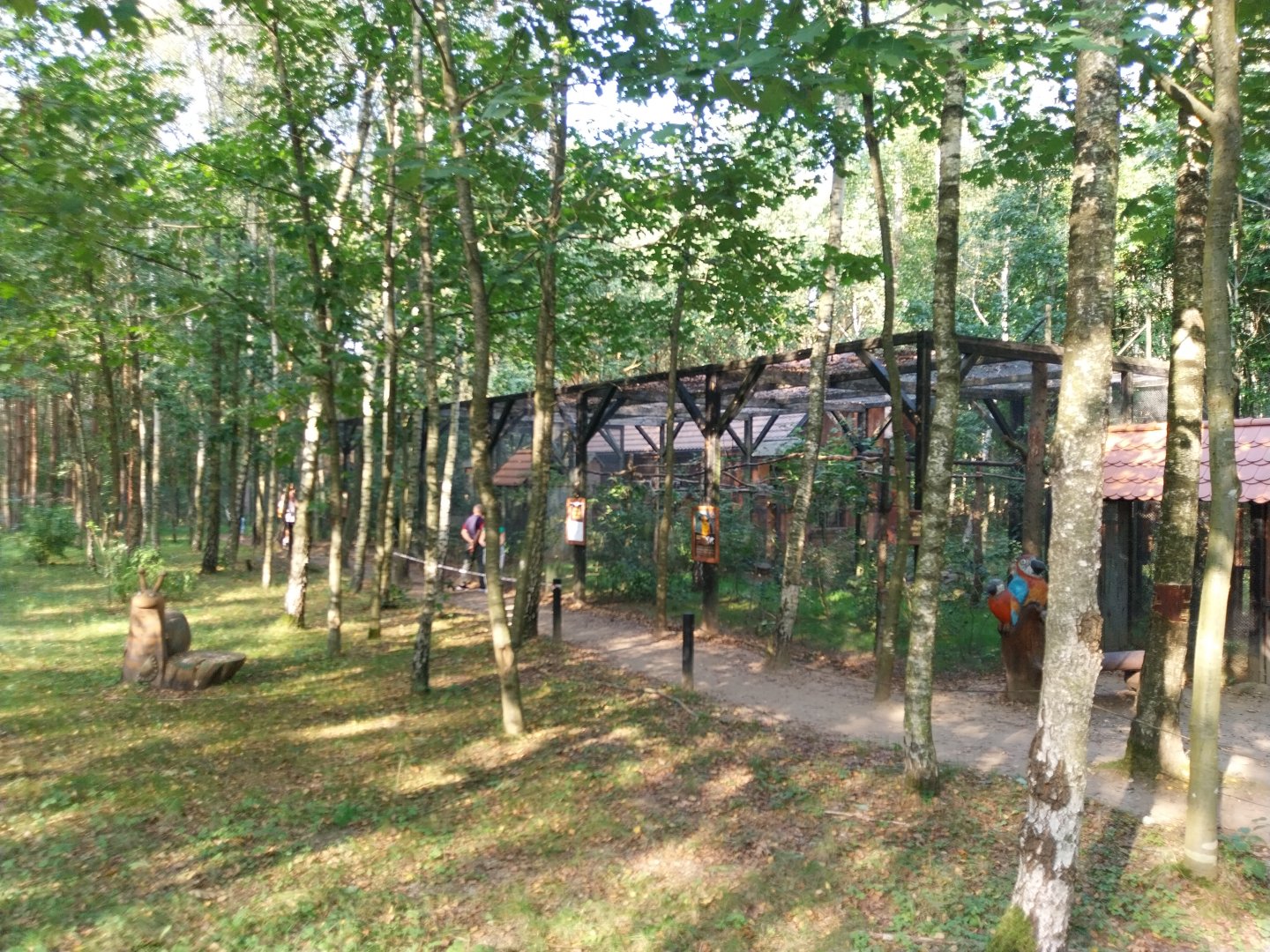 Charlotta Zoo - Aviaries near entrance