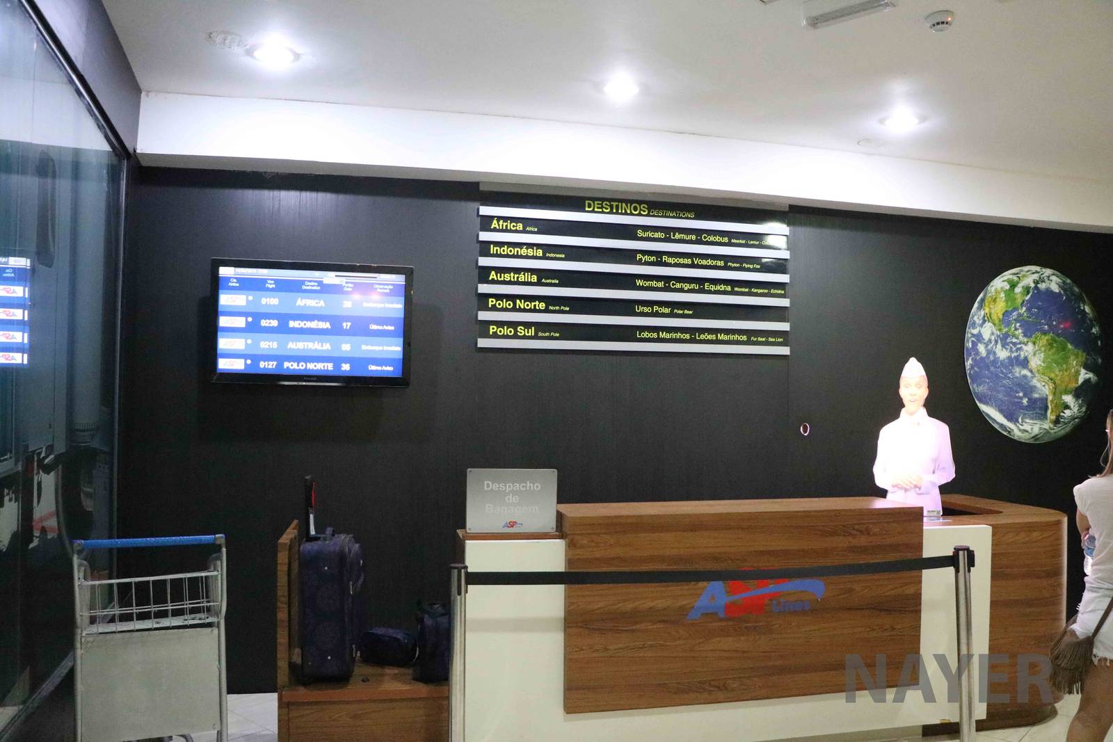 Check-in area, April 2016