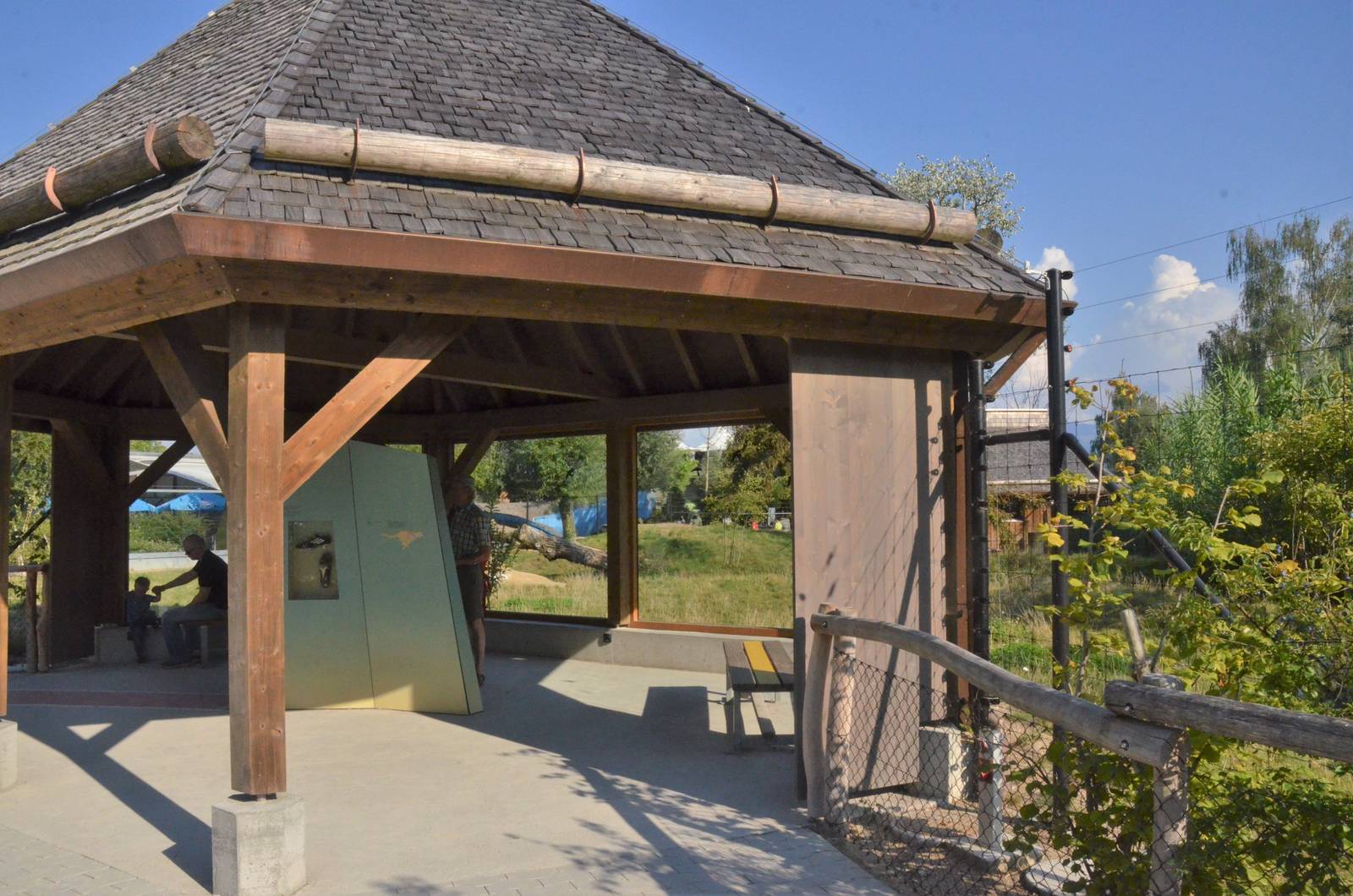 Cheeteh Enclosure at Knie Kinderzoo, 11/09/16