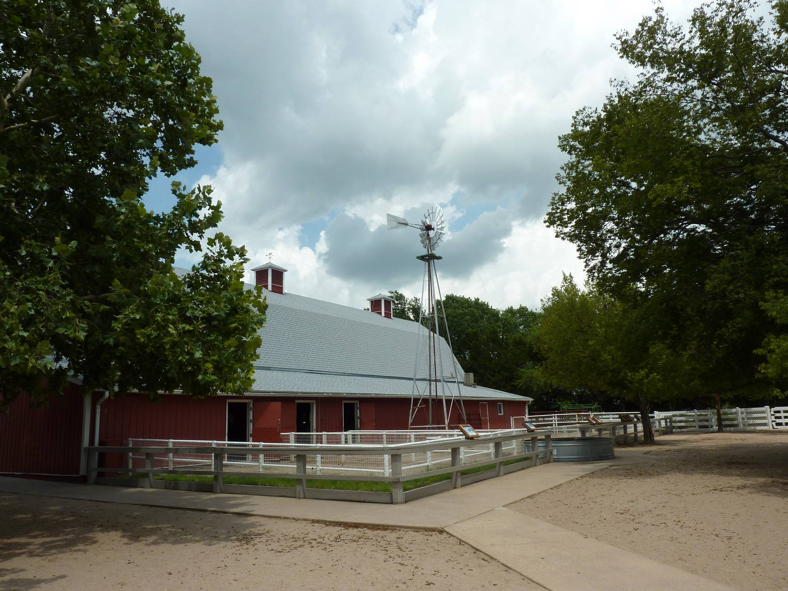 Children's Farms - American Farm