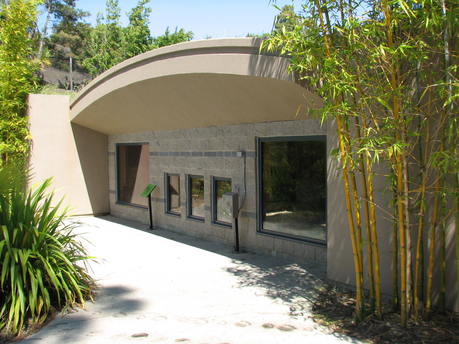 Childrens Zoo - Aldabra Tortoise Exhibit - Bedrooms