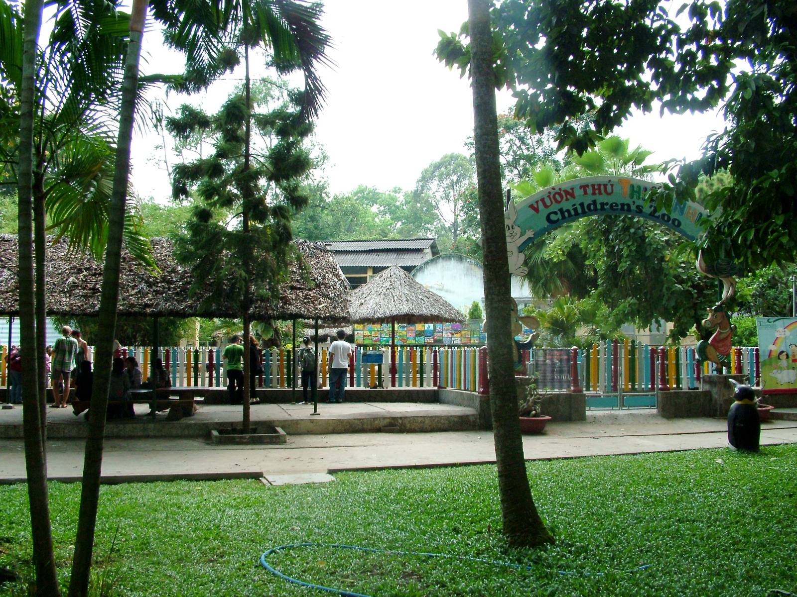 Children's Zoo at Saigon Zoo, 16/03/12