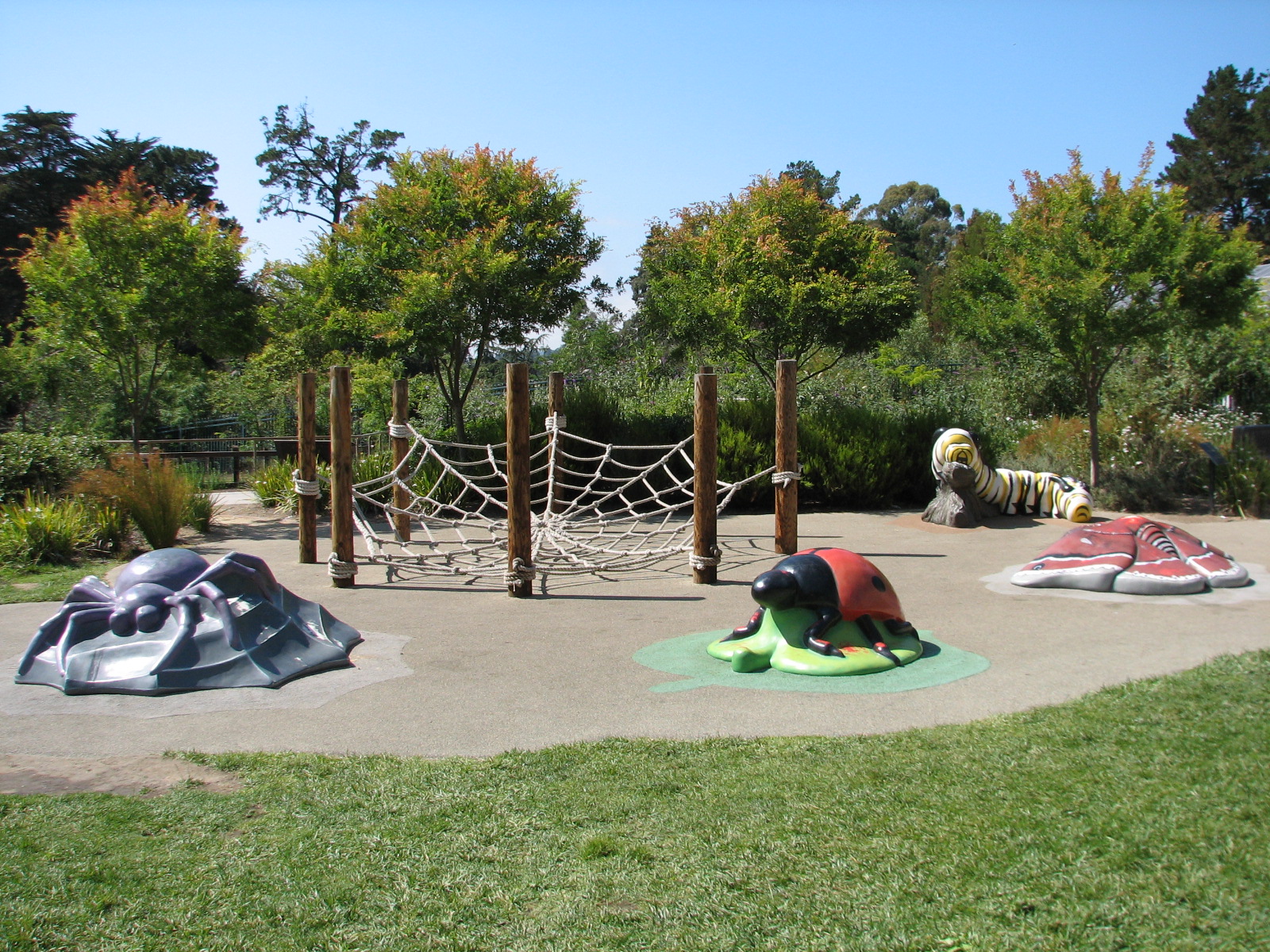 Childrens Zoo - Bug Play Area