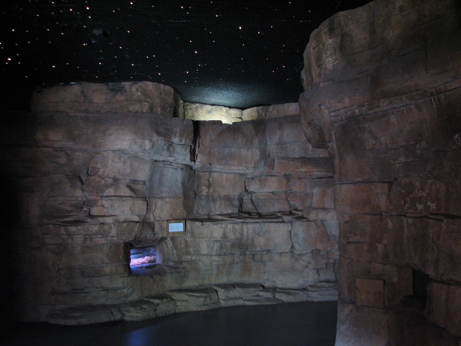Childrens Zoo - Desert Starlit Cave