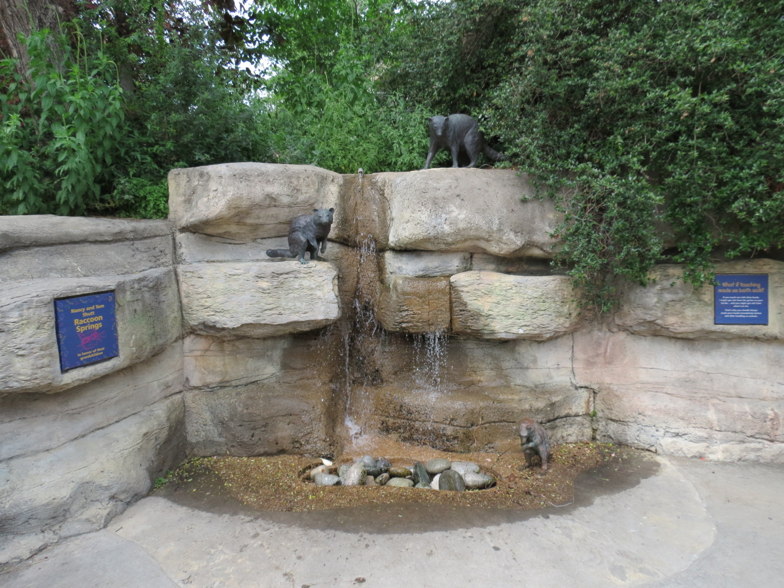 Childrens Zoo - Entrance