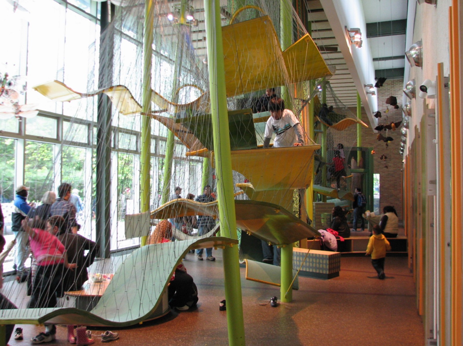 Childrens Zoo - Play Structure