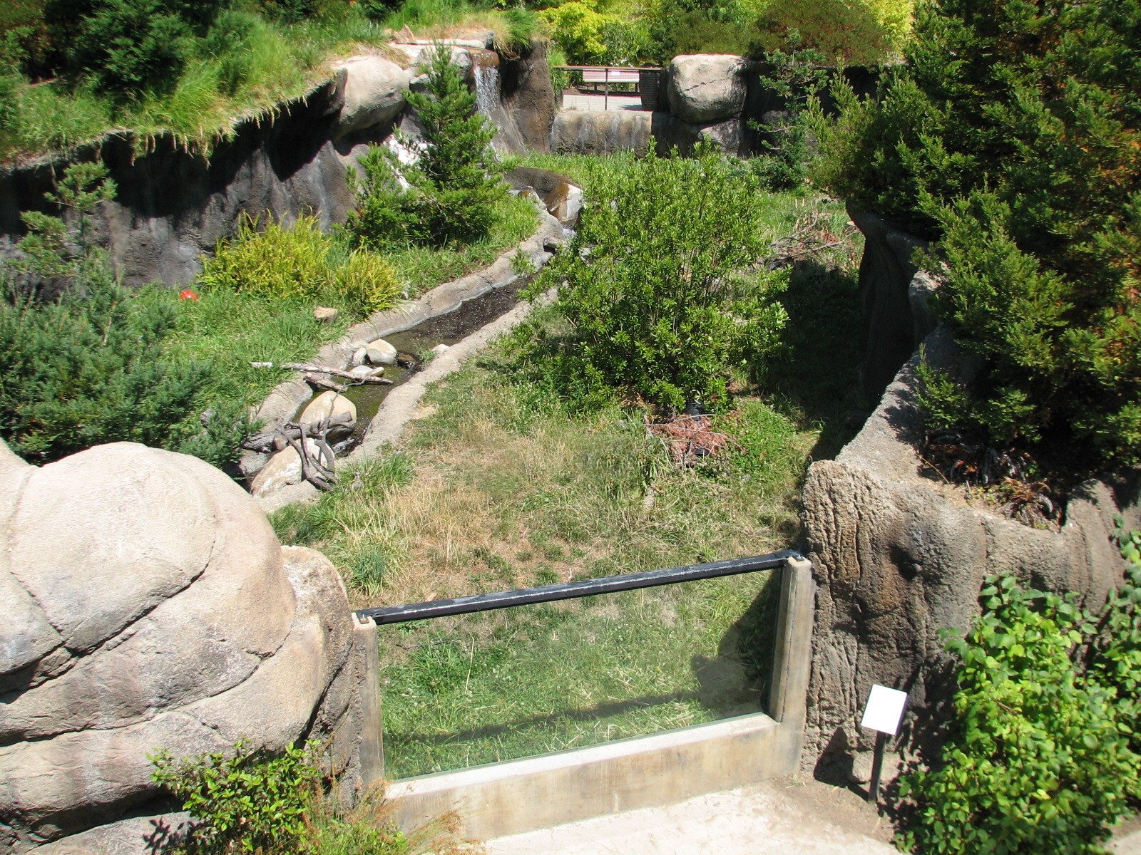Childrens Zoo - River Otter Exhibit