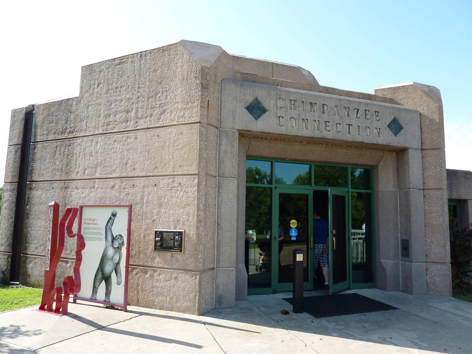 Chimpanzee Connection - Indoor Area