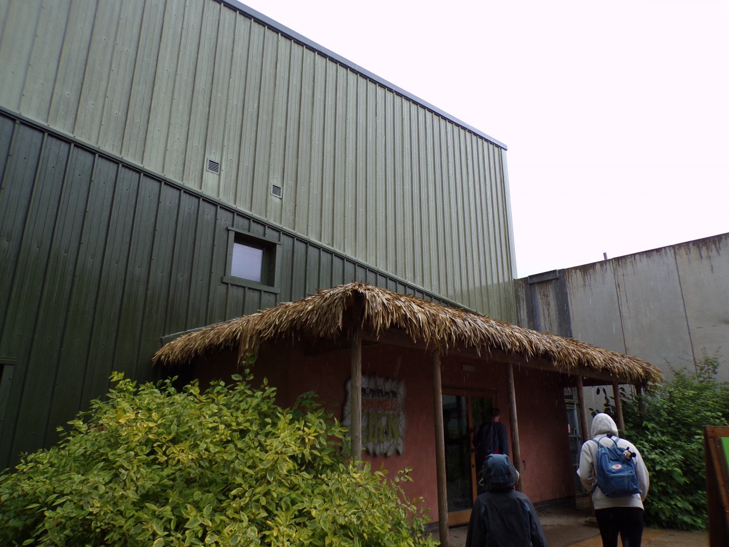 Chimpanzee Eden building 7.7.24