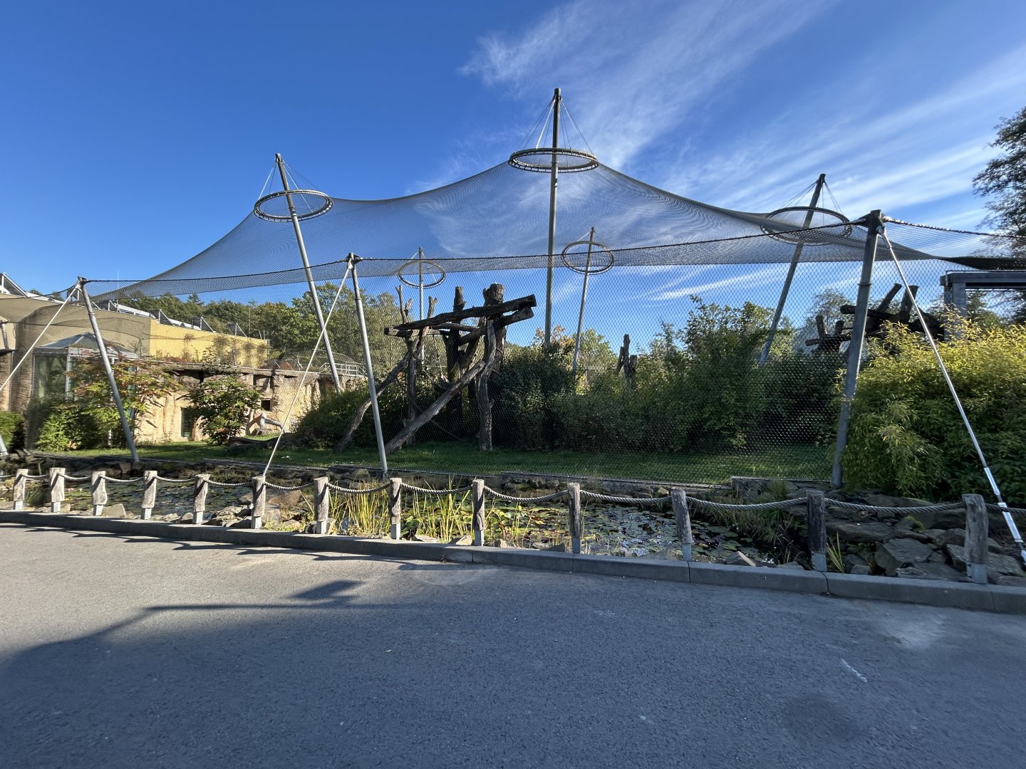 Chimpanzee Exhibit - House of Evolution