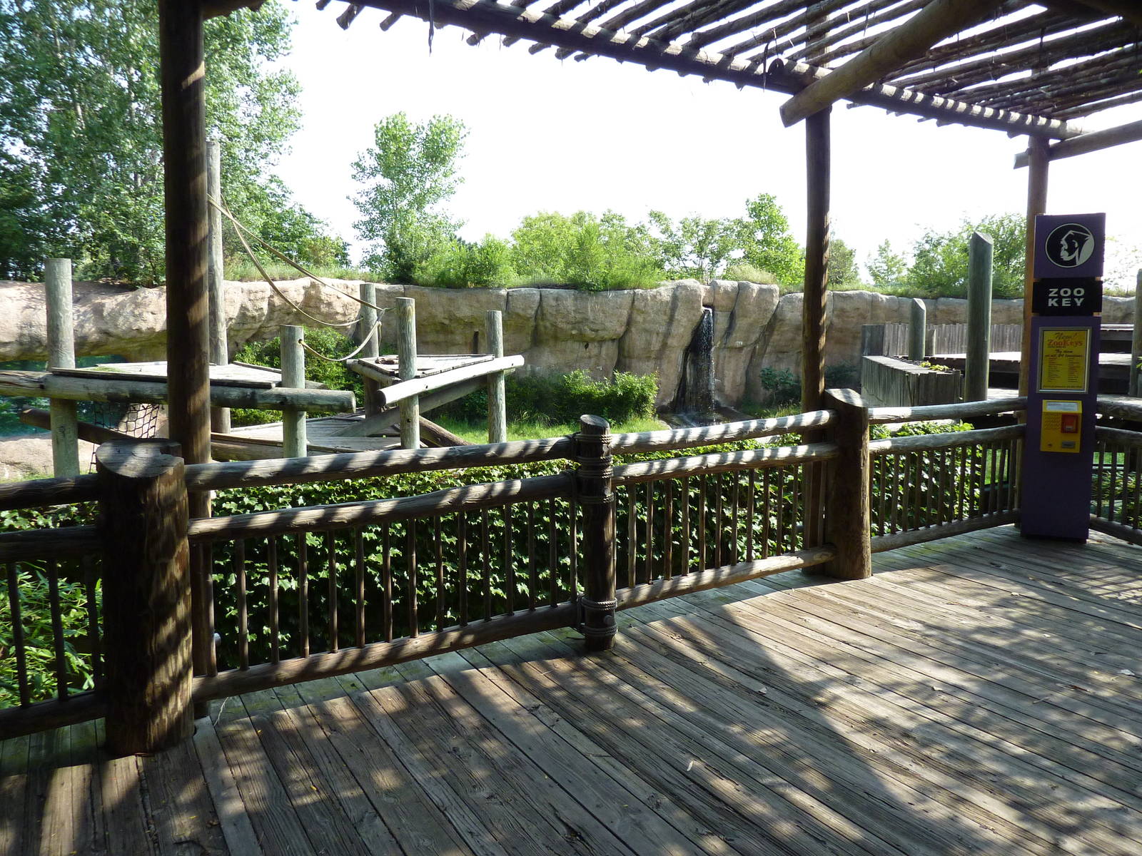 Chimpanzee Exhibit - Viewing Platform