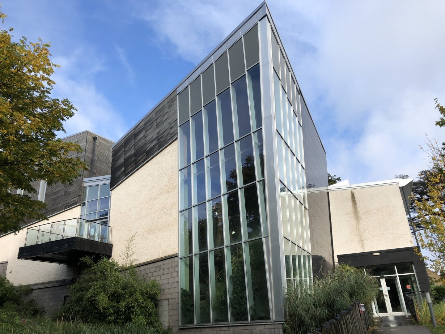 Chimpanzee House / Budongo Trail at Edinburgh Zoo (2020)