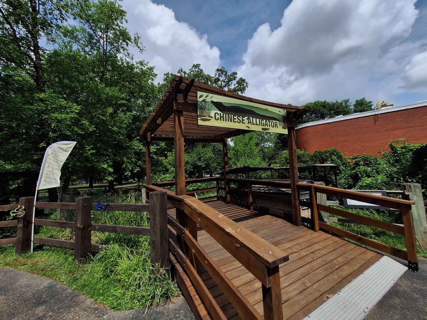 Chinese Alligator Enclosure