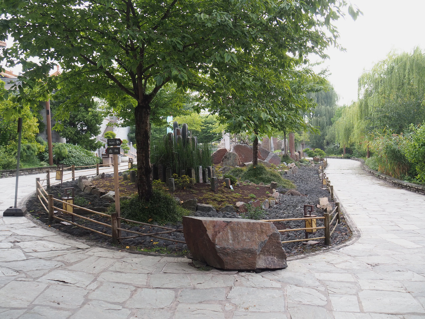 Chinese rock garden, 2022-09-15