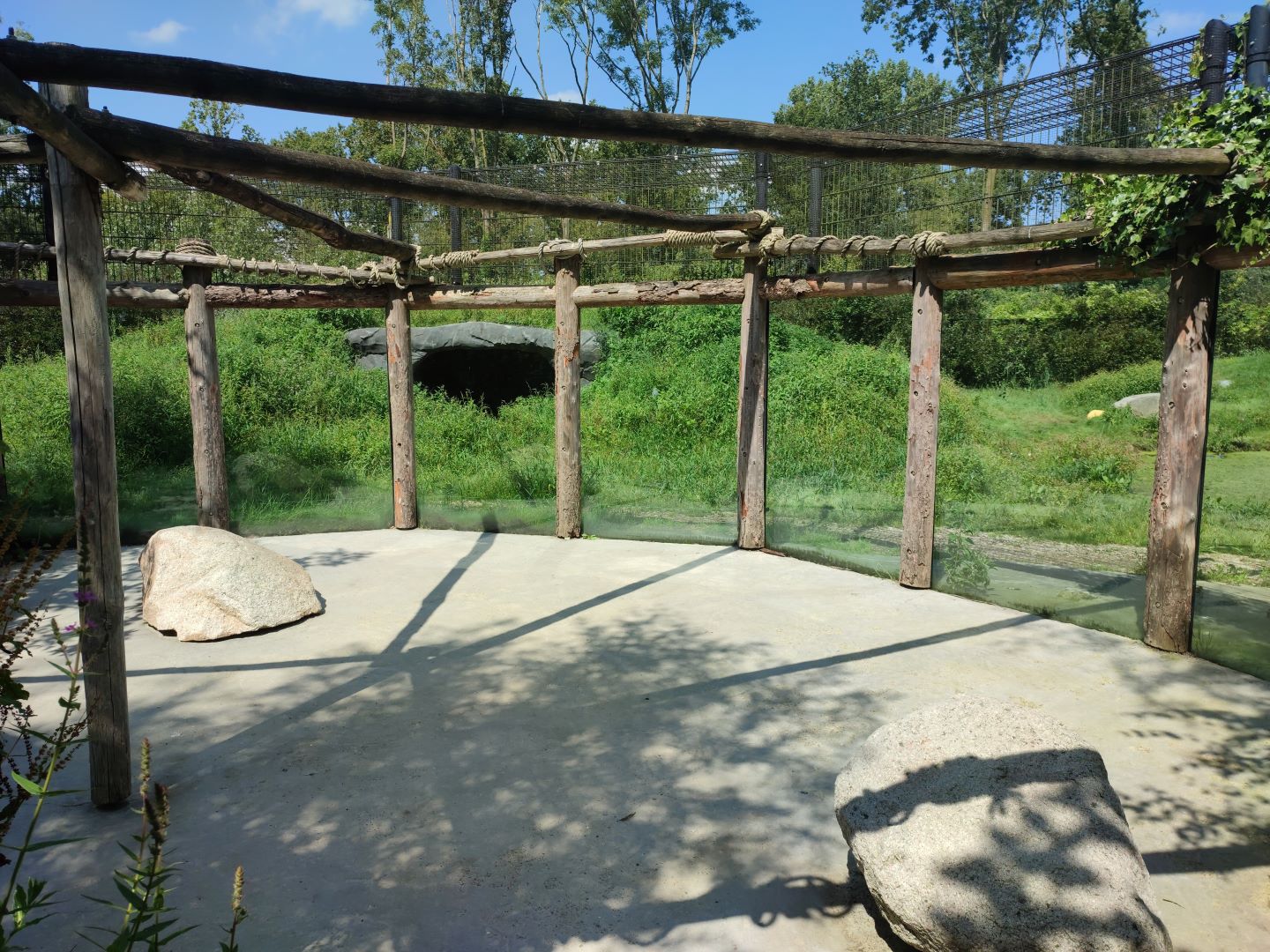 Churchill - polar bears, first enclosure