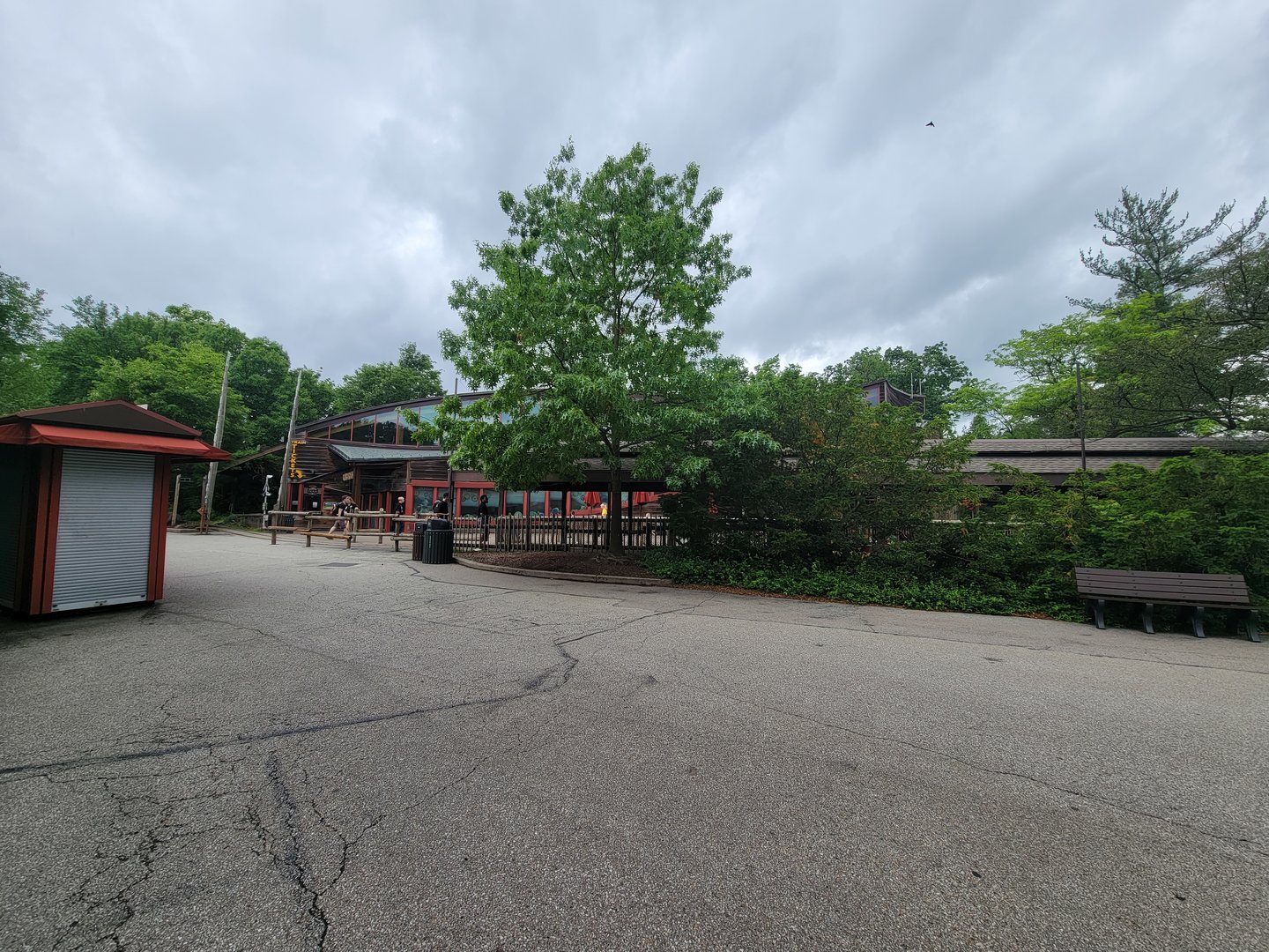 Cincinnati Zoo 5/22 - Clubhouse