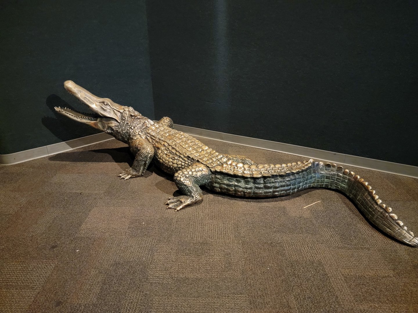 Cincinnati Zoo 5/22 - Manatee Springs, alligator statue to climb on