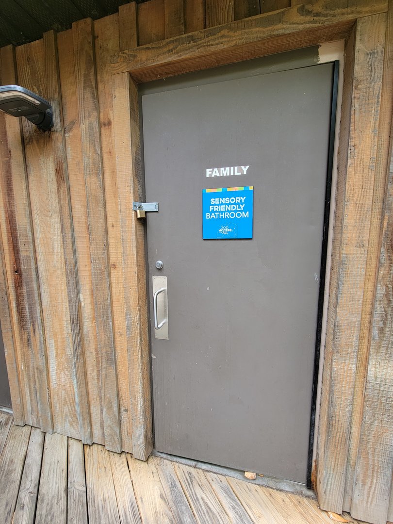 Cincinnati Zoo 5/22 - What's the point?