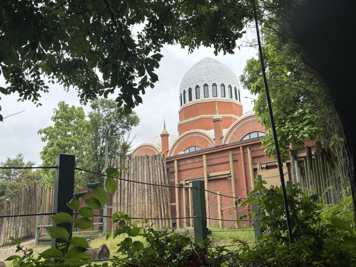 Cincinnati Zoo - Former Elephant House