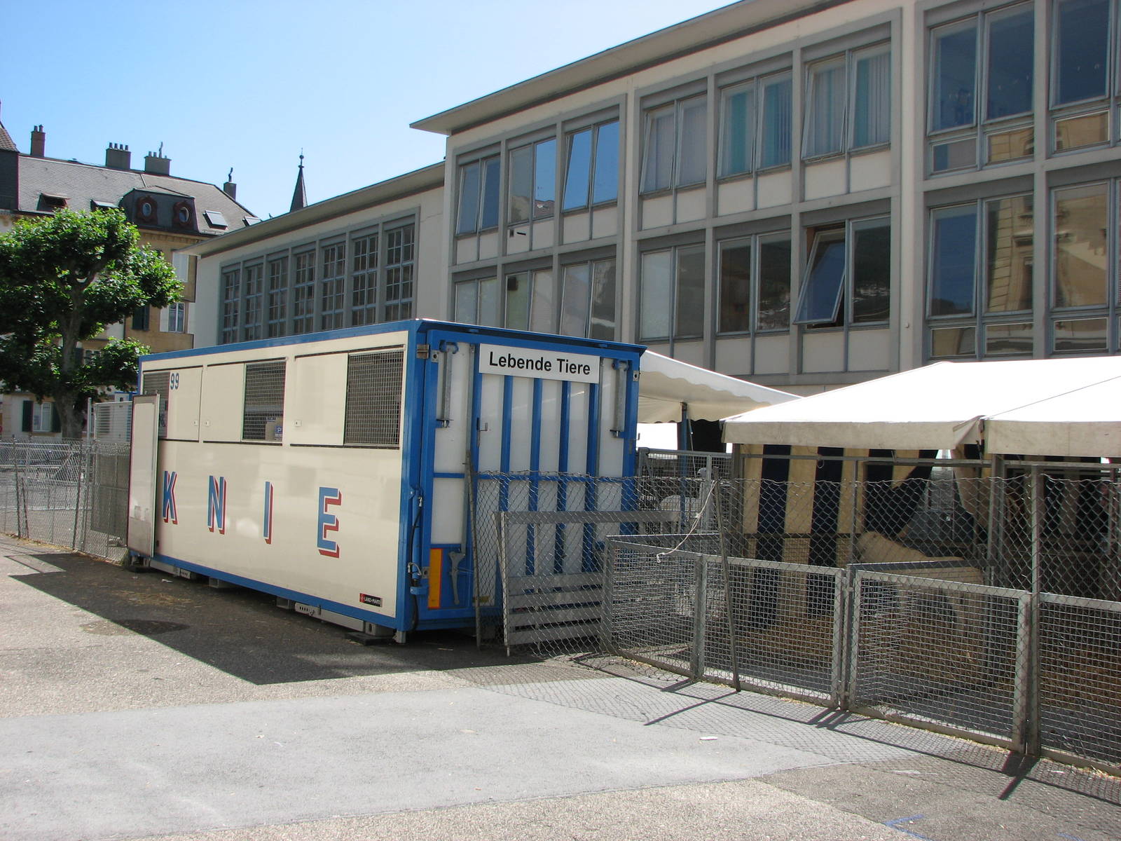 Circus Knie in Neuchatel 2008 - Transportation crate for the animals