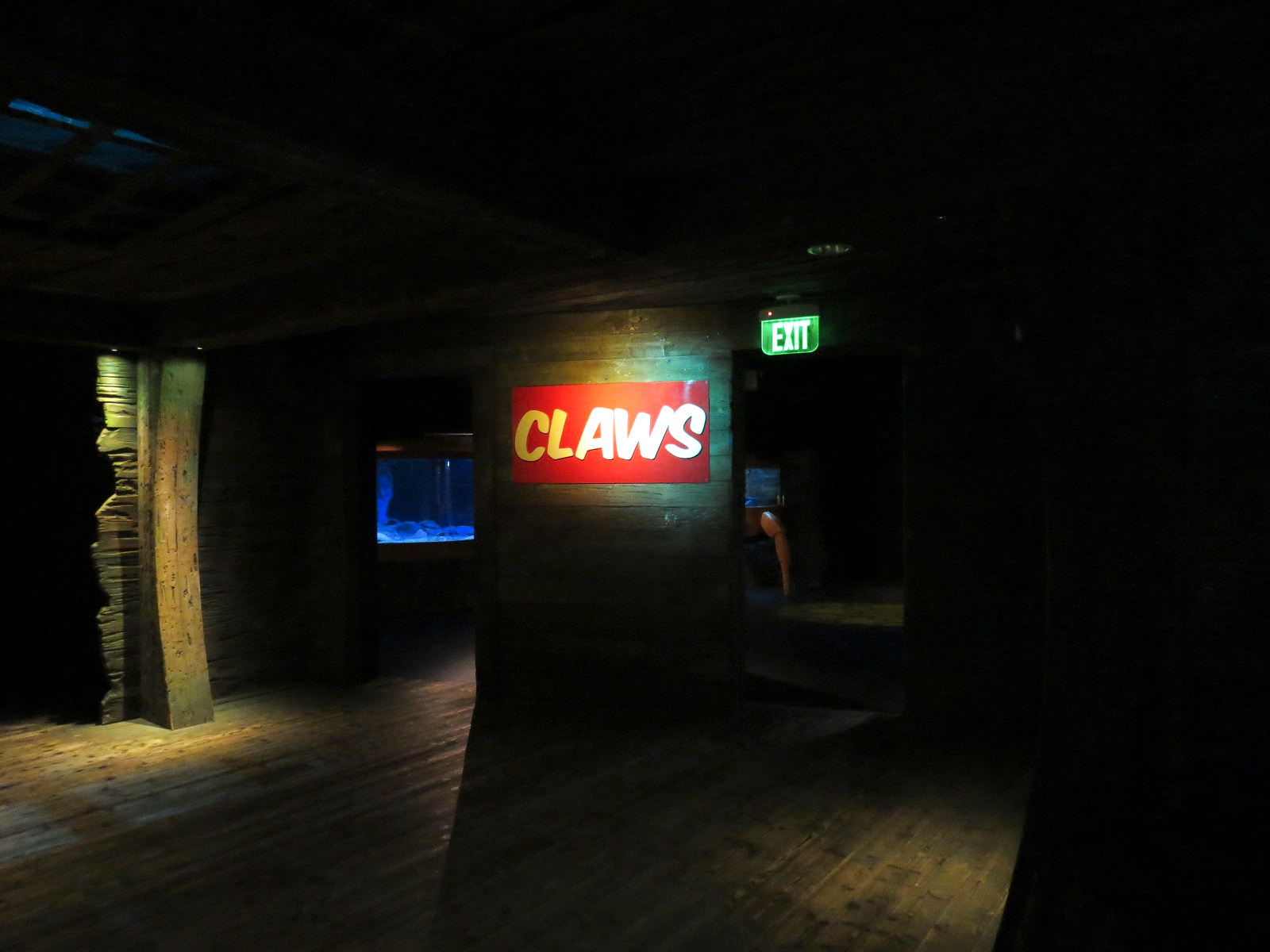 Claws - Entrance