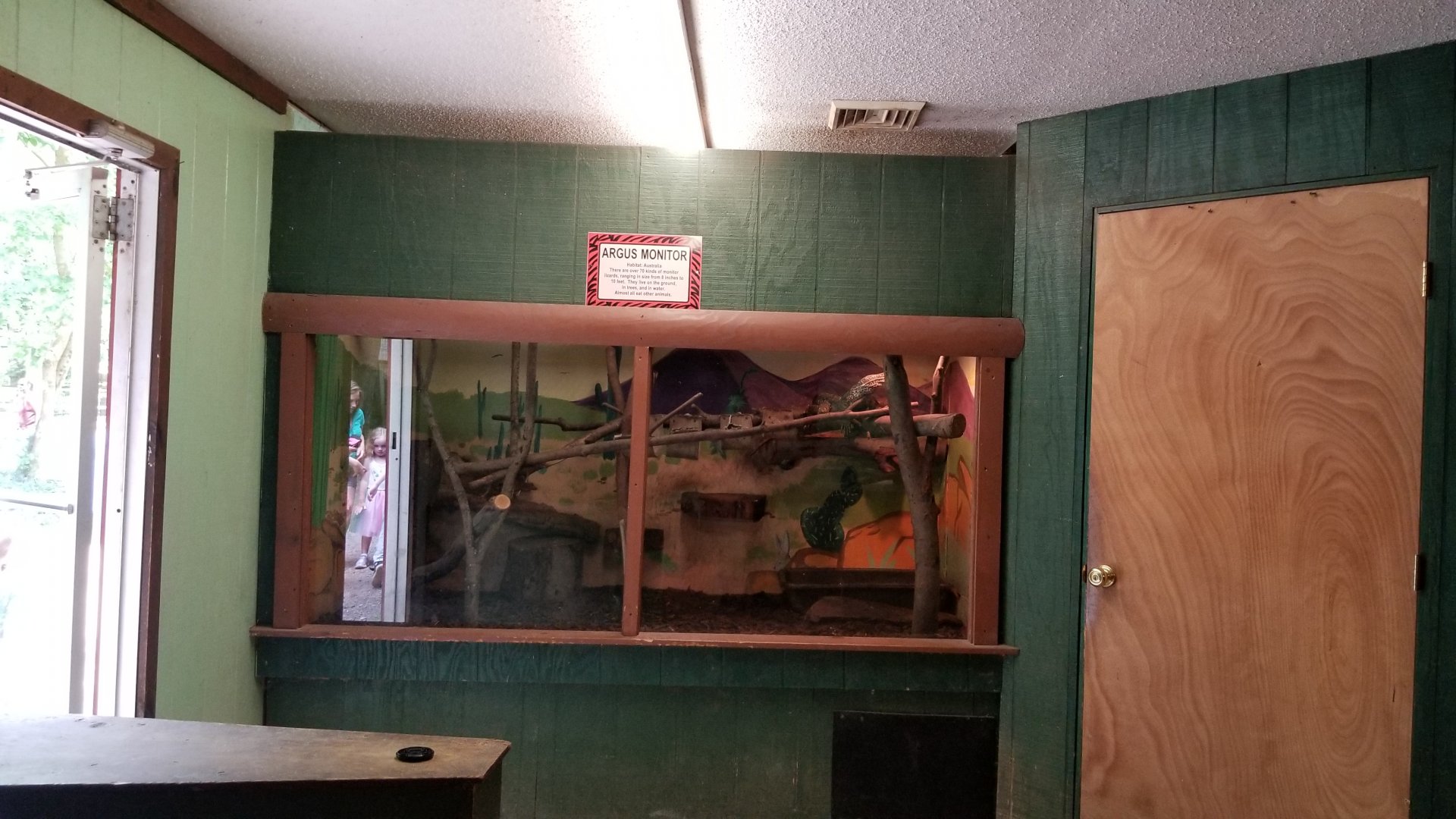 Claws N Paws - Argus Monitor