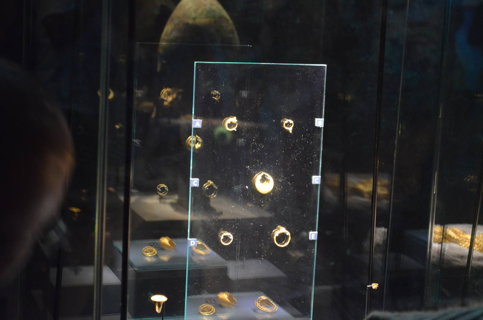 Cleopatra: The Exhibition - Jewelry