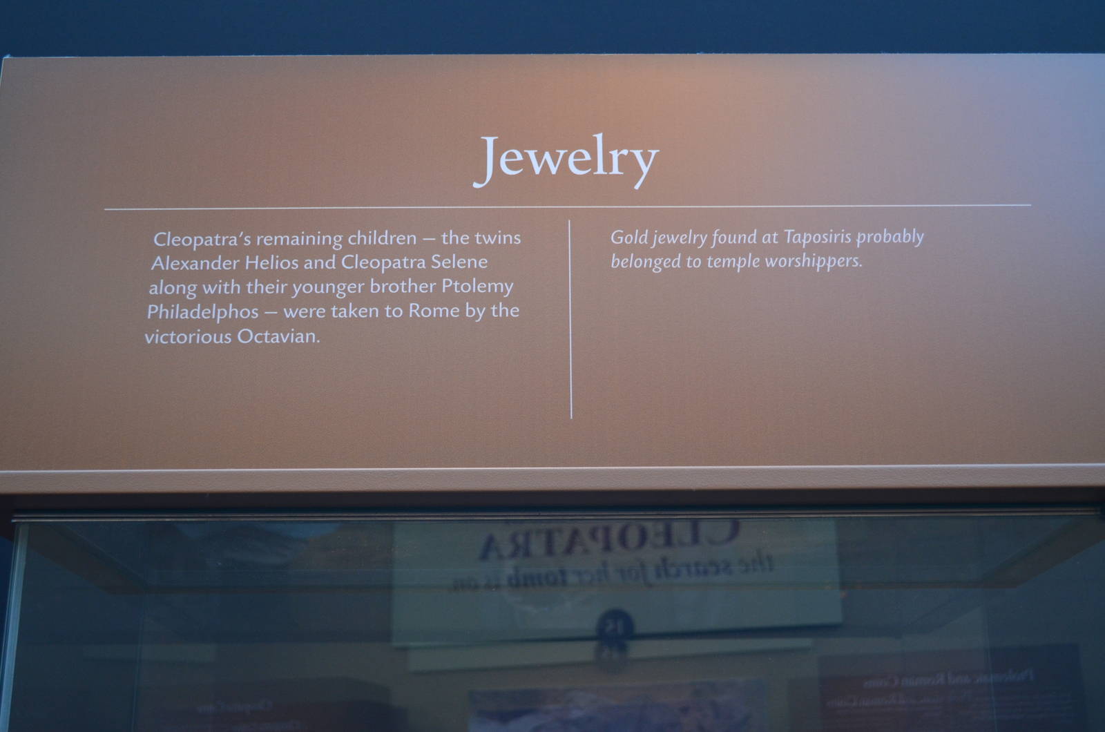 Cleopatra: The Exhibition - Jewelry