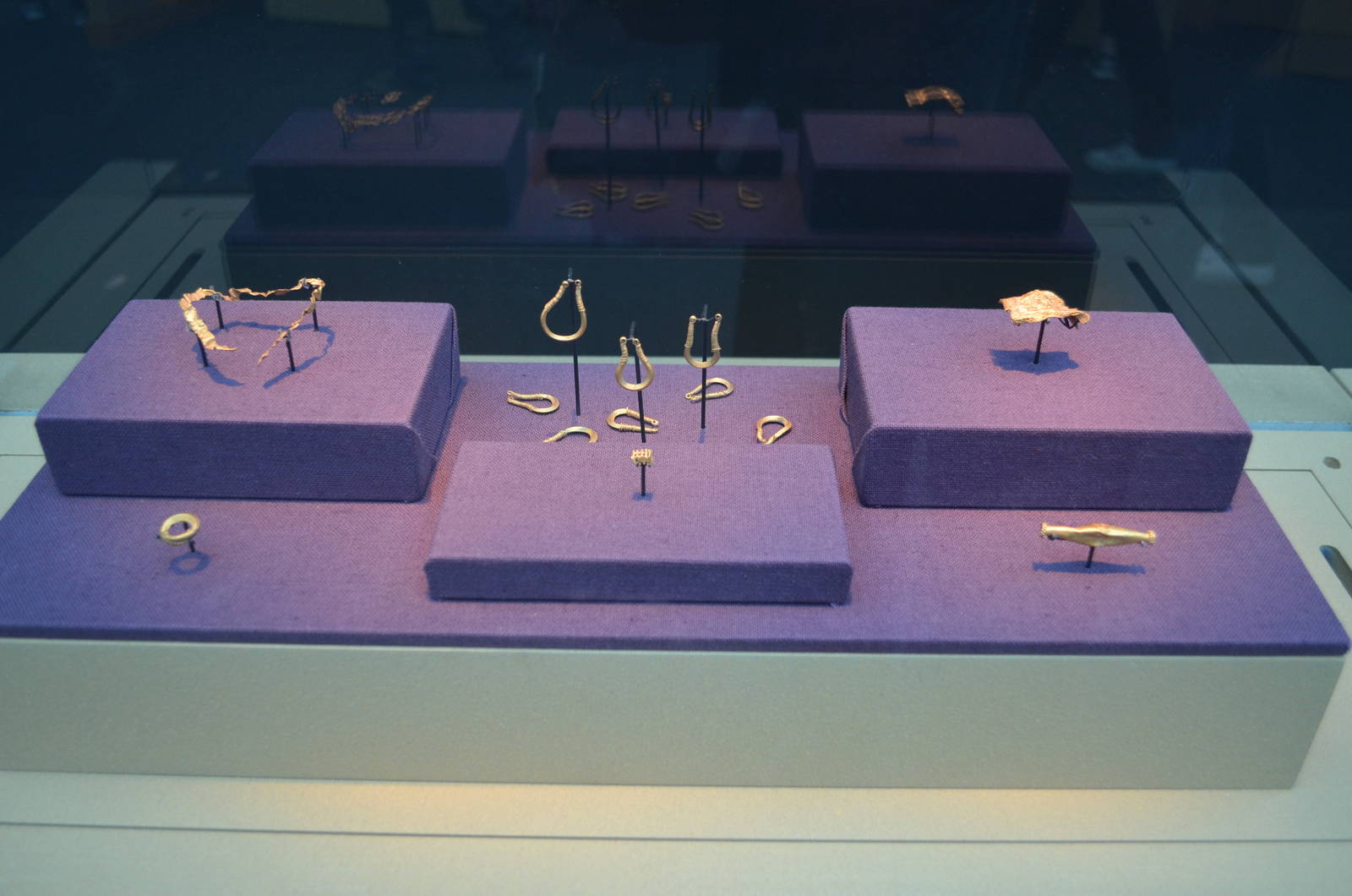 Cleopatra: The Exhibition - Jewelry