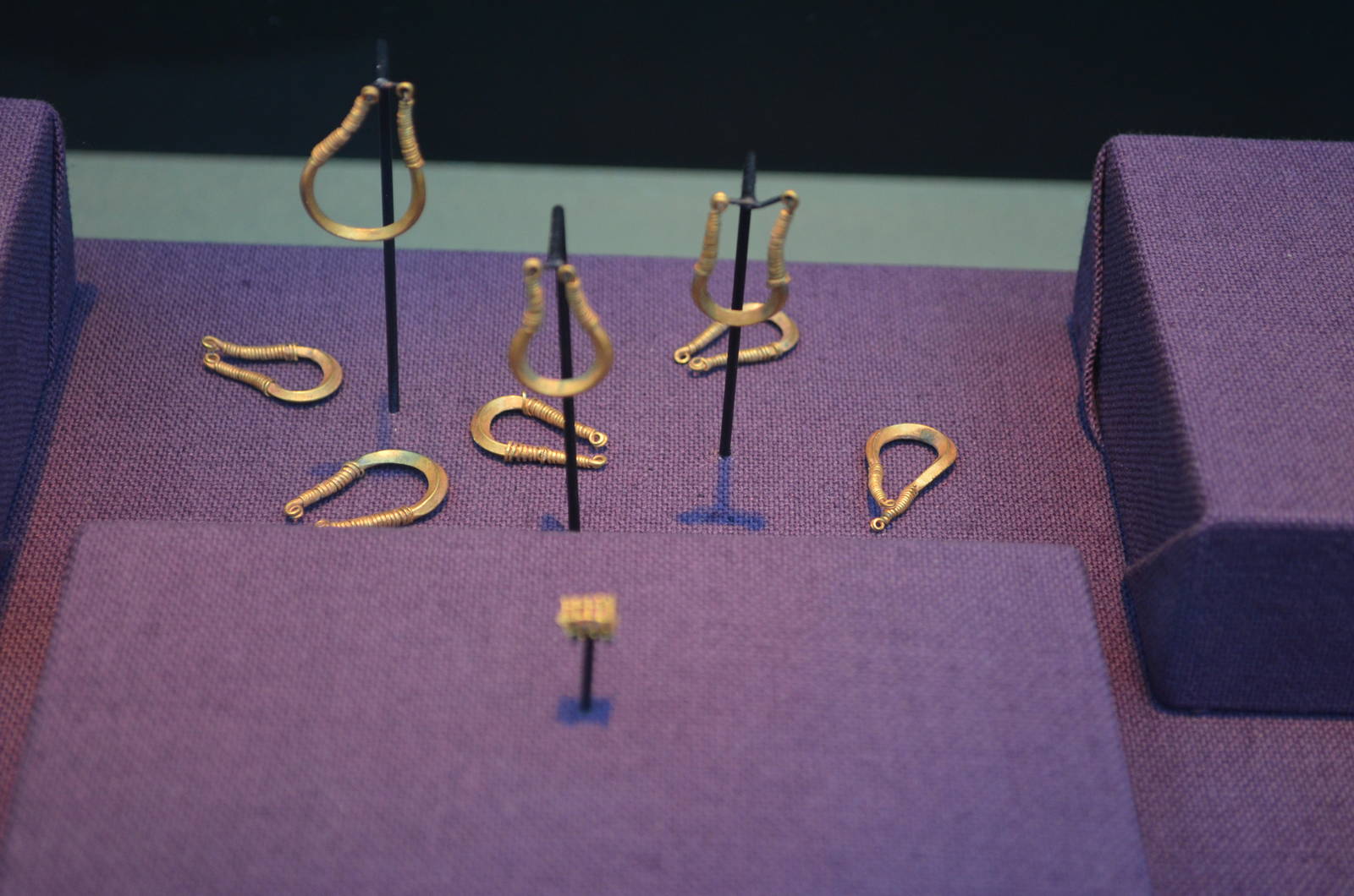 Cleopatra: The Exhibition - Jewelry