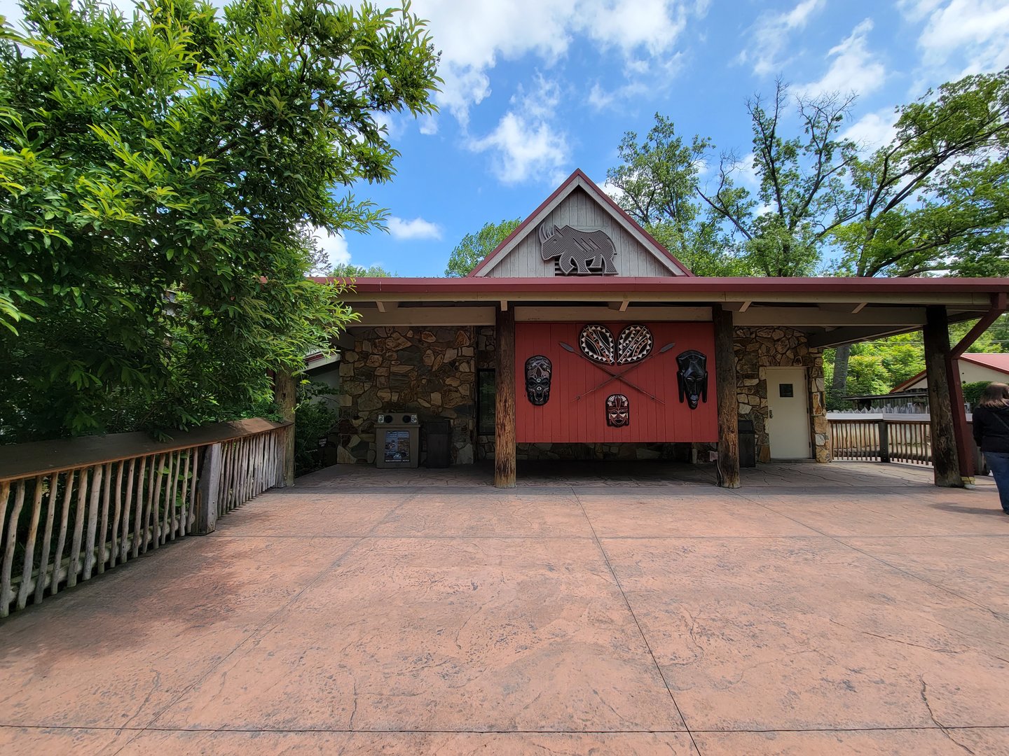 Cleveland Zoo - Africa, Rhino indoor viewing