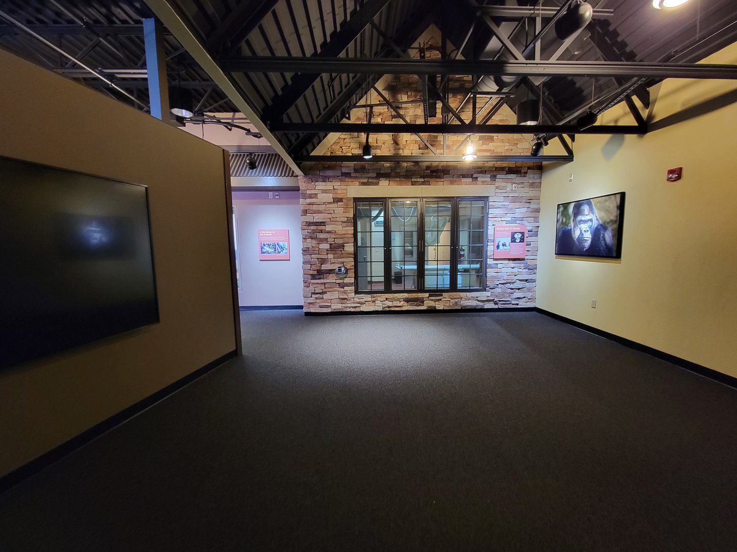 Cleveland Zoo - Africa, Vet building