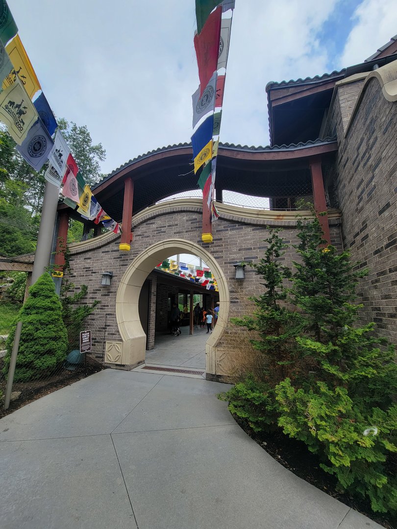 Cleveland Zoo - Asia Passage