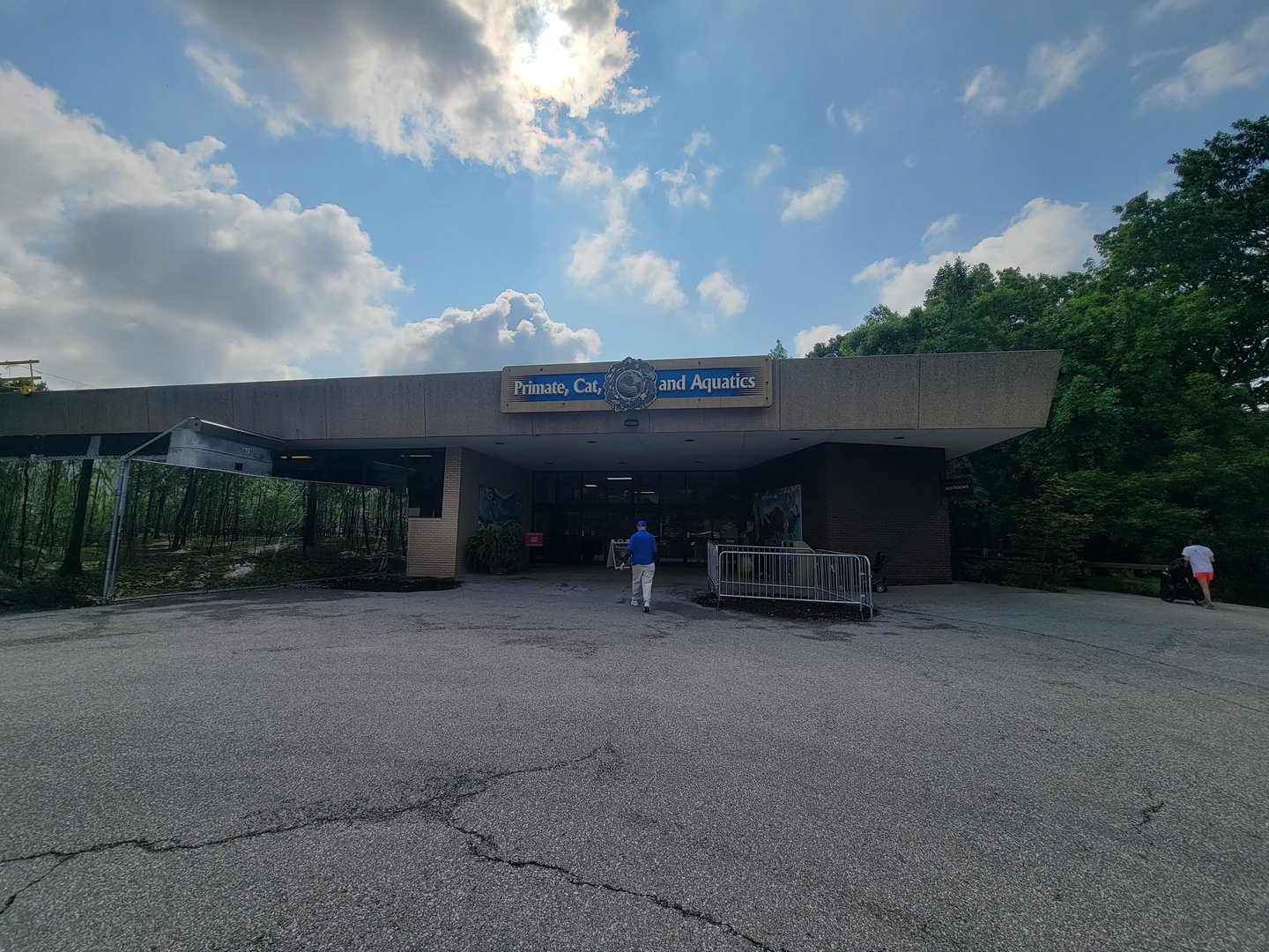 Cleveland Zoo - Primate, Cat, and Aquatics building