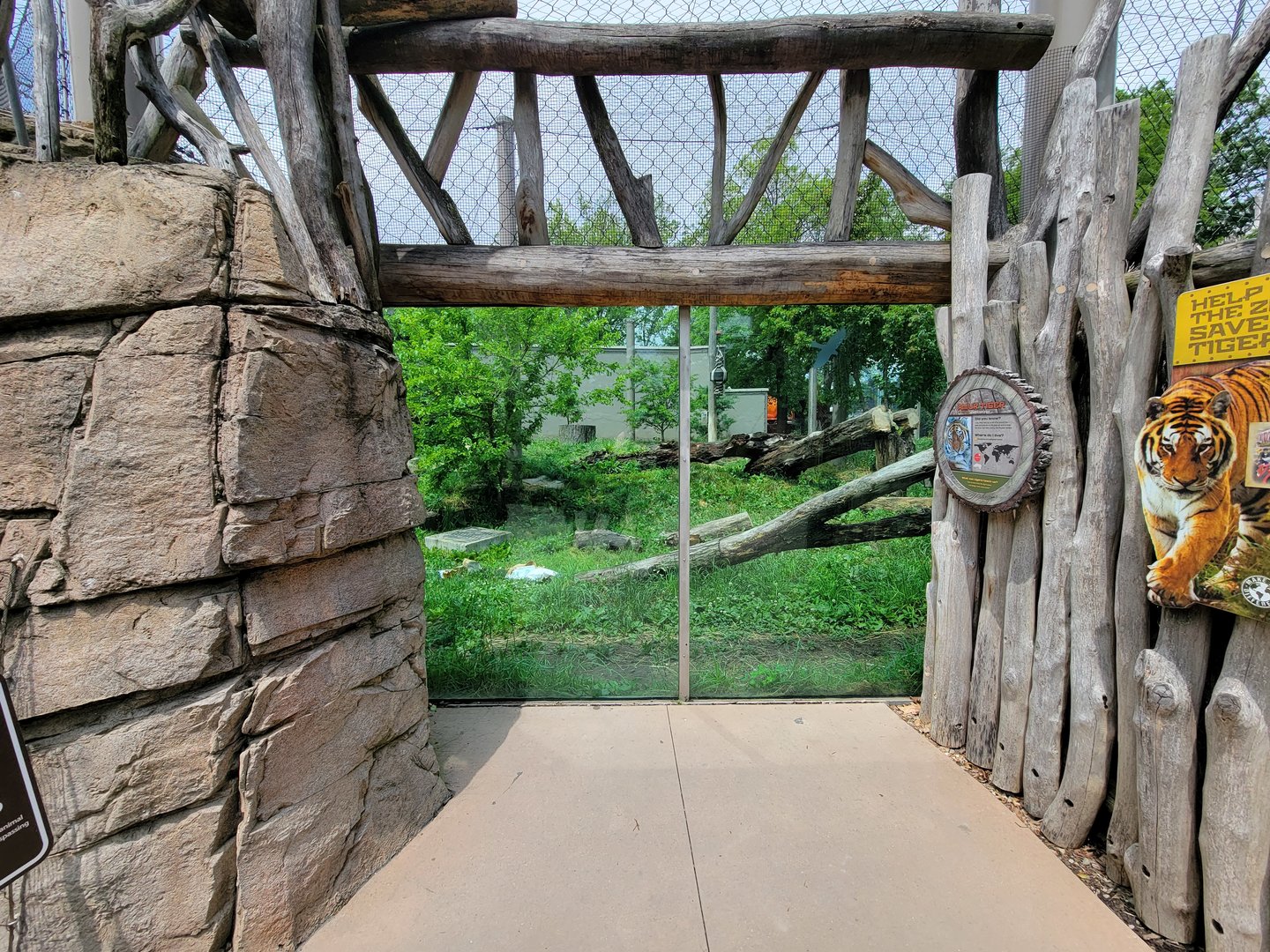 Cleveland Zoo - Tiger Passage